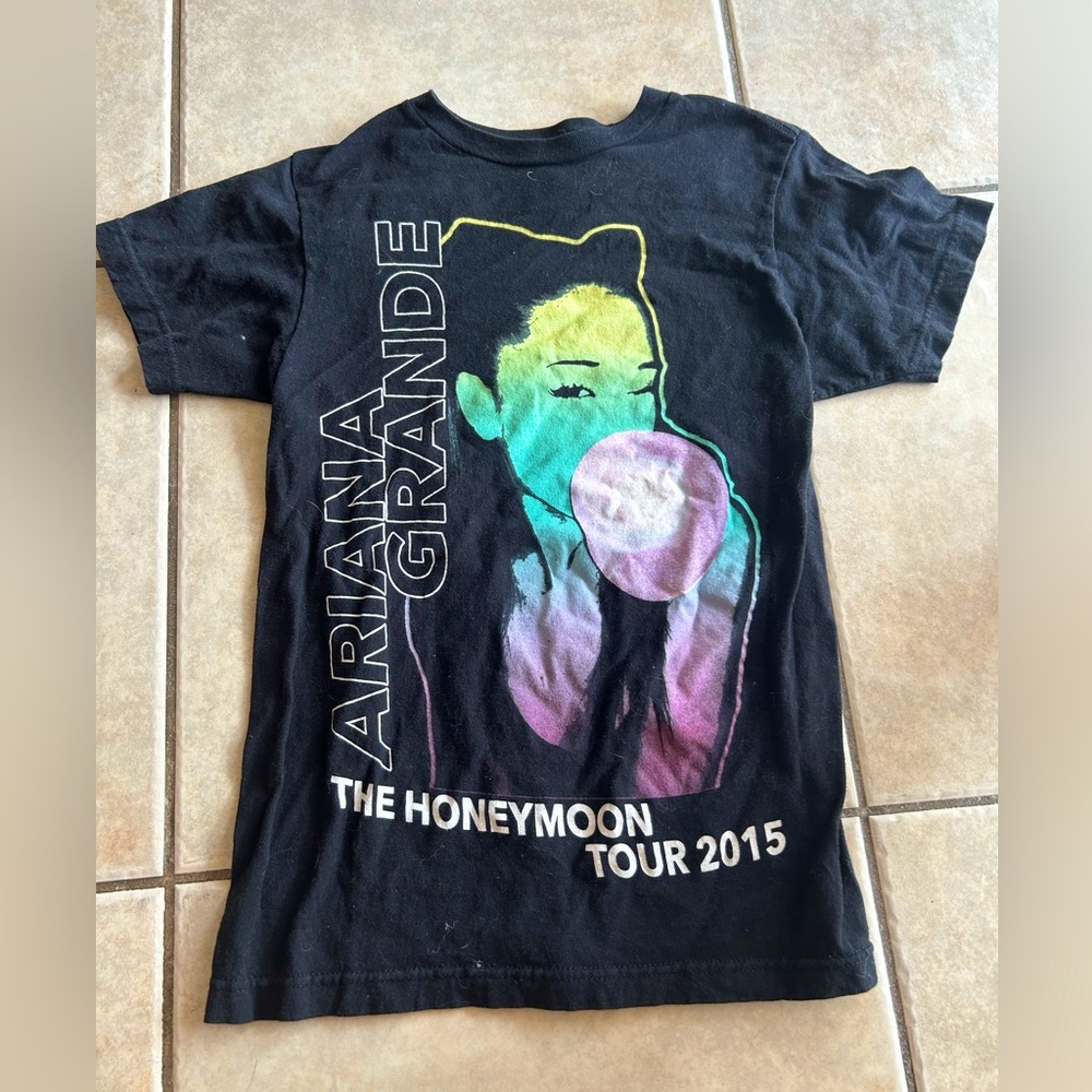 Ariana Grande concert tee